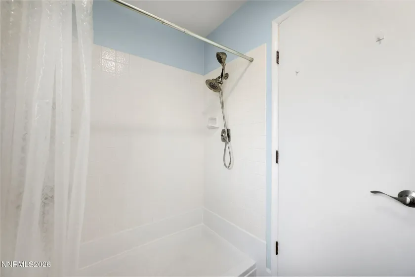 1360 Del Rosa, Sparks, Nevada 89434, 2 Bedrooms Bedrooms, ,2 BathroomsBathrooms,Residential,Residential,Del Rosa,260005127