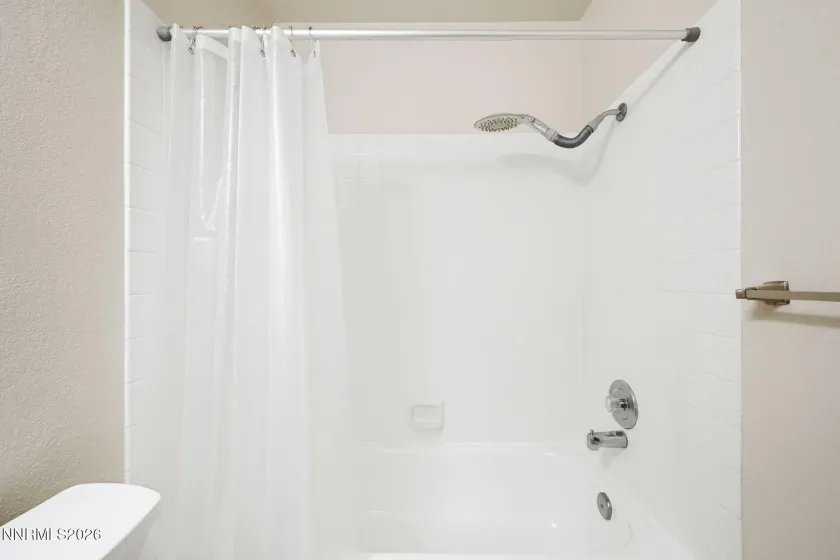 1360 Del Rosa, Sparks, Nevada 89434, 2 Bedrooms Bedrooms, ,2 BathroomsBathrooms,Residential,Residential,Del Rosa,260005127