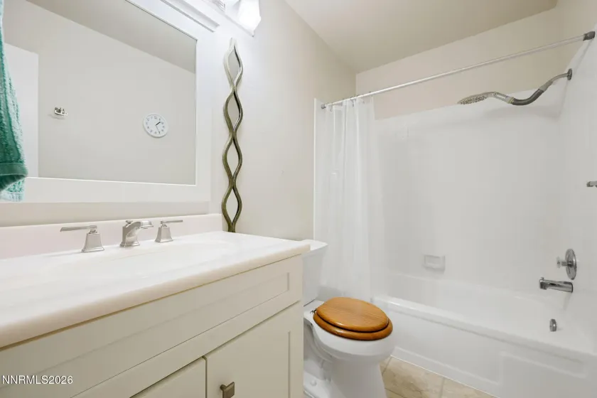 1360 Del Rosa, Sparks, Nevada 89434, 2 Bedrooms Bedrooms, ,2 BathroomsBathrooms,Residential,Residential,Del Rosa,260005127