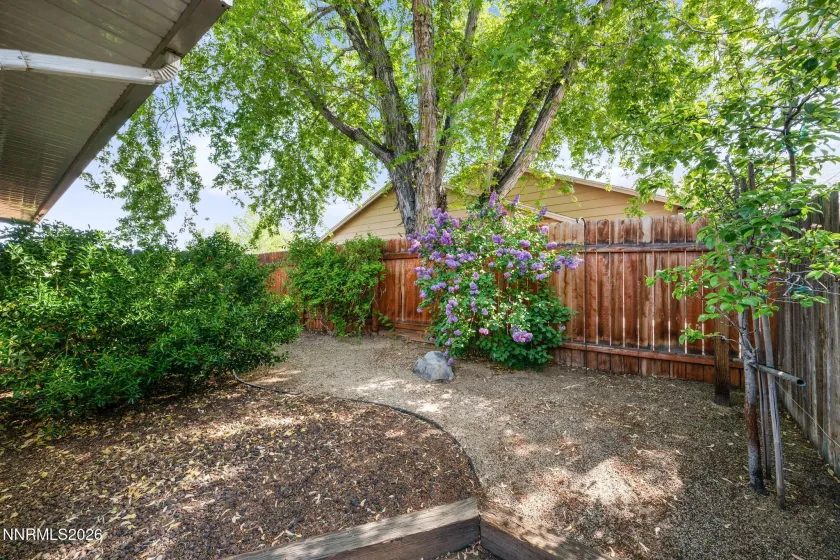 1360 Del Rosa, Sparks, Nevada 89434, 2 Bedrooms Bedrooms, ,2 BathroomsBathrooms,Residential,Residential,Del Rosa,260005127