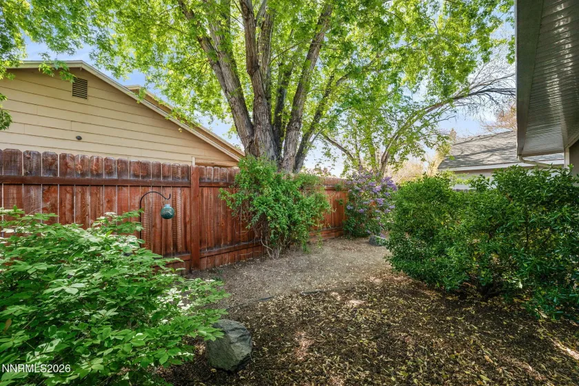 1360 Del Rosa, Sparks, Nevada 89434, 2 Bedrooms Bedrooms, ,2 BathroomsBathrooms,Residential,Residential,Del Rosa,260005127