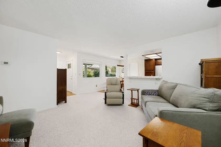 1360 Del Rosa, Sparks, Nevada 89434, 2 Bedrooms Bedrooms, ,2 BathroomsBathrooms,Residential,Residential,Del Rosa,260005127