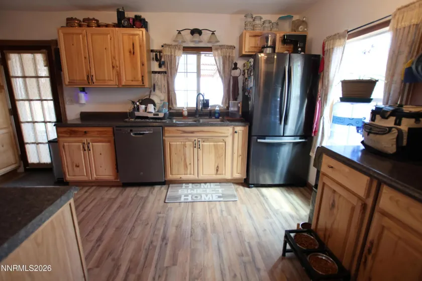 204 Valley, Yerington, Nevada 89447, 3 Bedrooms Bedrooms, ,1 BathroomBathrooms,Residential,Residential,Valley,260005133