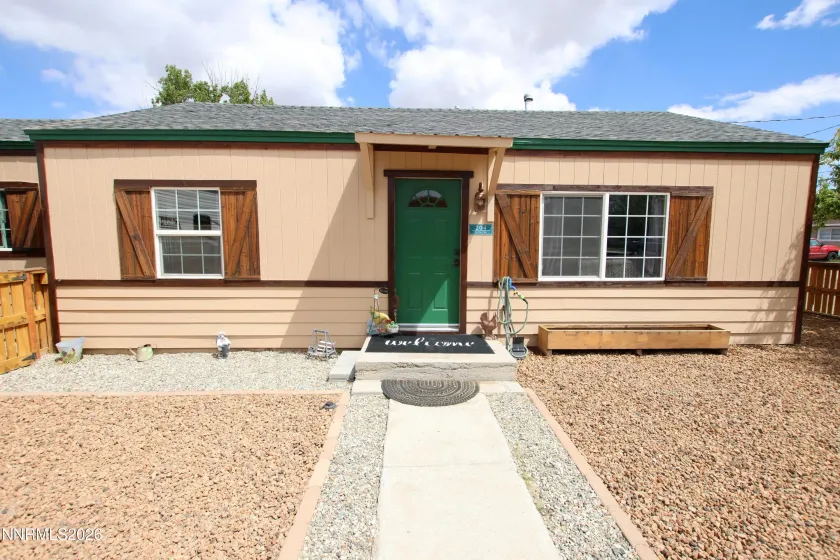 204 Valley, Yerington, Nevada 89447, 3 Bedrooms Bedrooms, ,1 BathroomBathrooms,Residential,Residential,Valley,260005133