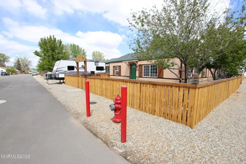 204 Valley, Yerington, Nevada 89447, 3 Bedrooms Bedrooms, ,1 BathroomBathrooms,Residential,Residential,Valley,260005133