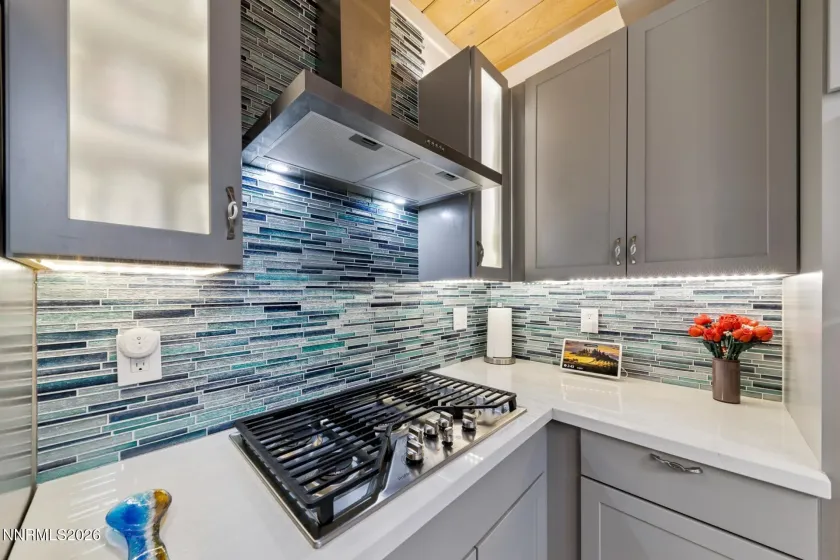 989 Tahoe, Incline Village, Nevada 89451, 3 Bedrooms Bedrooms, ,2 BathroomsBathrooms,Residential,Residential,Tahoe,260005134