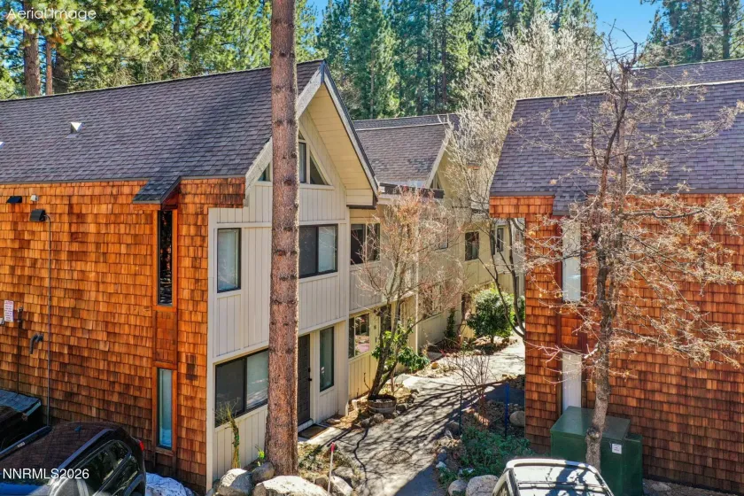 989 Tahoe, Incline Village, Nevada 89451, 3 Bedrooms Bedrooms, ,2 BathroomsBathrooms,Residential,Residential,Tahoe,260005134