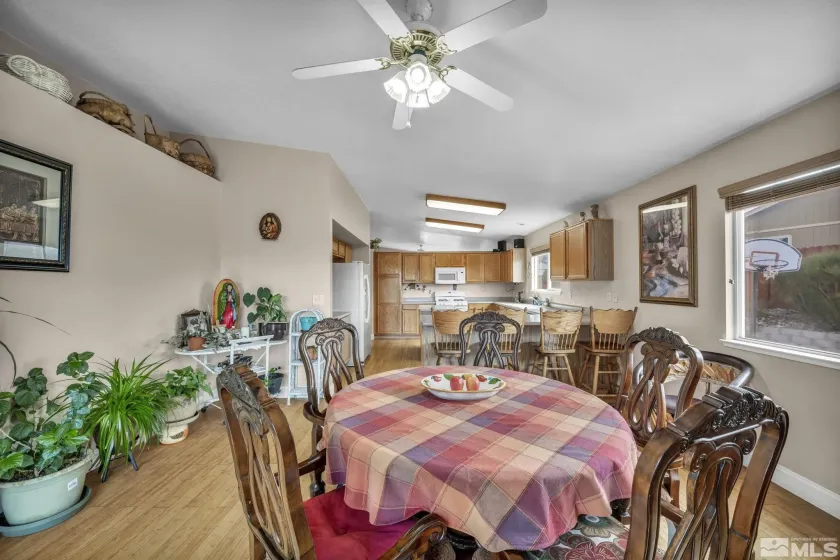 5620 Tassel, Sun Valley, Nevada 89433, 3 Bedrooms Bedrooms, ,2 BathroomsBathrooms,Residential,Residential,Tassel,260005135