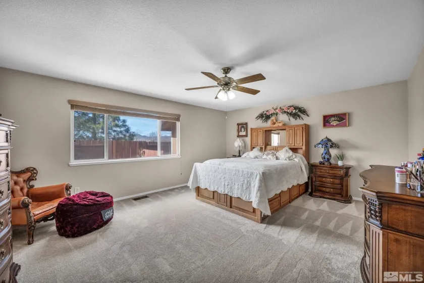 5620 Tassel, Sun Valley, Nevada 89433, 3 Bedrooms Bedrooms, ,2 BathroomsBathrooms,Residential,Residential,Tassel,260005135