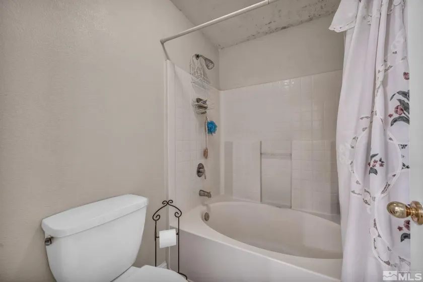 5620 Tassel, Sun Valley, Nevada 89433, 3 Bedrooms Bedrooms, ,2 BathroomsBathrooms,Residential,Residential,Tassel,260005135