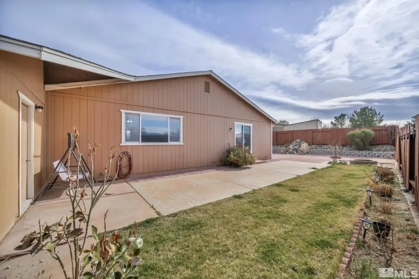 5620 Tassel, Sun Valley, Nevada 89433, 3 Bedrooms Bedrooms, ,2 BathroomsBathrooms,Residential,Residential,Tassel,260005135