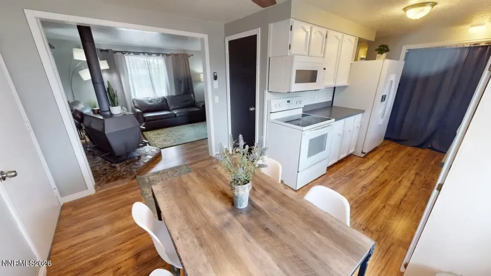 890 Wilson, Battle Mountain, Nevada 89820, 3 Bedrooms Bedrooms, ,1 BathroomBathrooms,Residential,Residential,Wilson,260005137