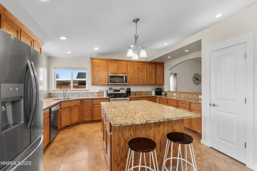 1129 Dixie, Fernley, Nevada 89408, 3 Bedrooms Bedrooms, ,3 BathroomsBathrooms,Residential,Residential,Dixie,260005138