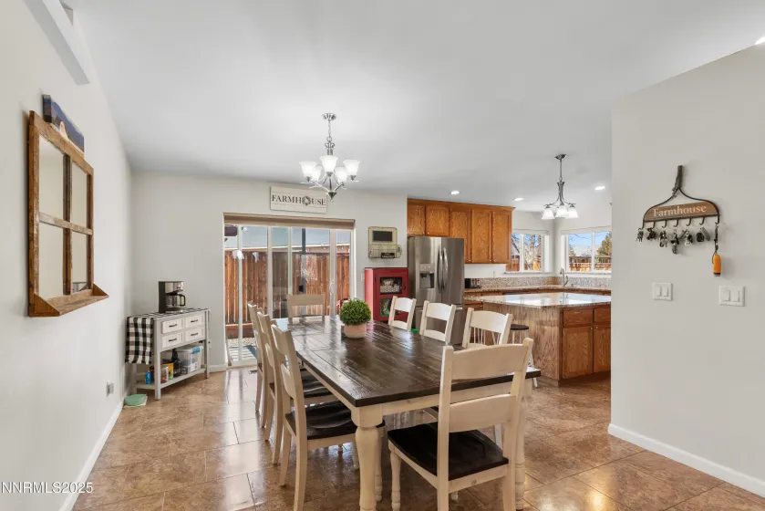 1129 Dixie, Fernley, Nevada 89408, 3 Bedrooms Bedrooms, ,3 BathroomsBathrooms,Residential,Residential,Dixie,260005138