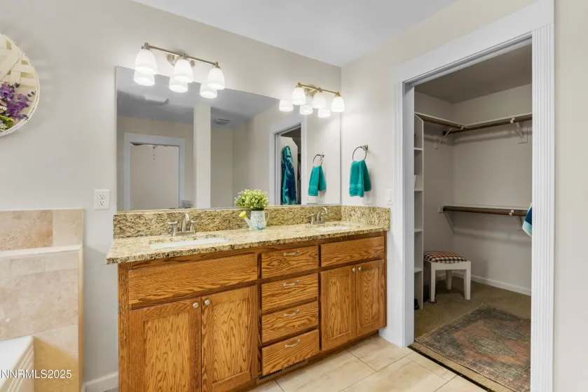 1129 Dixie, Fernley, Nevada 89408, 3 Bedrooms Bedrooms, ,3 BathroomsBathrooms,Residential,Residential,Dixie,260005138