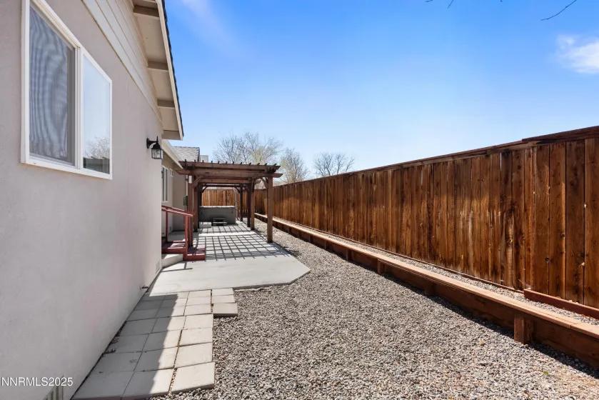 1129 Dixie, Fernley, Nevada 89408, 3 Bedrooms Bedrooms, ,3 BathroomsBathrooms,Residential,Residential,Dixie,260005138