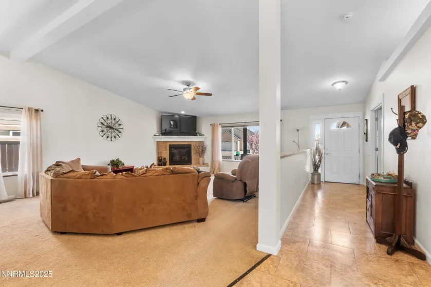 1129 Dixie, Fernley, Nevada 89408, 3 Bedrooms Bedrooms, ,3 BathroomsBathrooms,Residential,Residential,Dixie,260005138