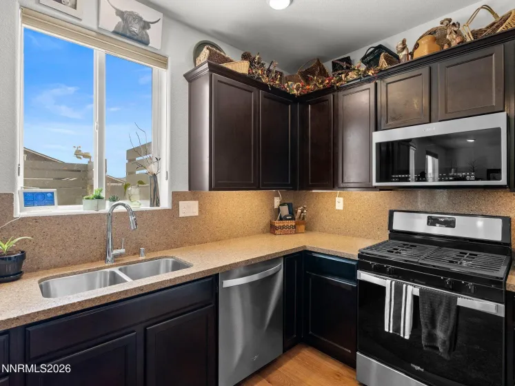 135 Avalanche, Dayton, Nevada 89403, 3 Bedrooms Bedrooms, ,2 BathroomsBathrooms,Residential,Residential,Avalanche,260005141