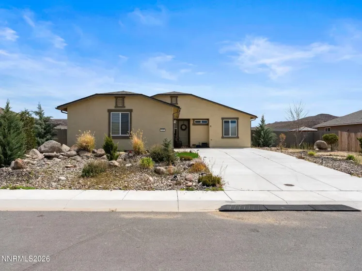 135 Avalanche, Dayton, Nevada 89403, 3 Bedrooms Bedrooms, ,2 BathroomsBathrooms,Residential,Residential,Avalanche,260005141