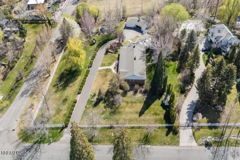 1880 Meadowview, Reno, Nevada 89509, 3 Bedrooms Bedrooms, ,2 BathroomsBathrooms,Residential,Residential,Meadowview,260005142