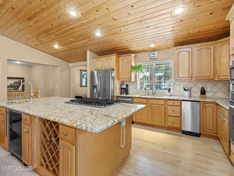 1021 Dorcey, Incline Village, Nevada 89451, 4 Bedrooms Bedrooms, ,3 BathroomsBathrooms,Residential,Residential,Dorcey,260005143