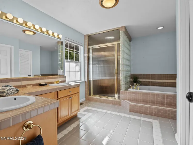 1021 Dorcey, Incline Village, Nevada 89451, 4 Bedrooms Bedrooms, ,3 BathroomsBathrooms,Residential,Residential,Dorcey,260005143