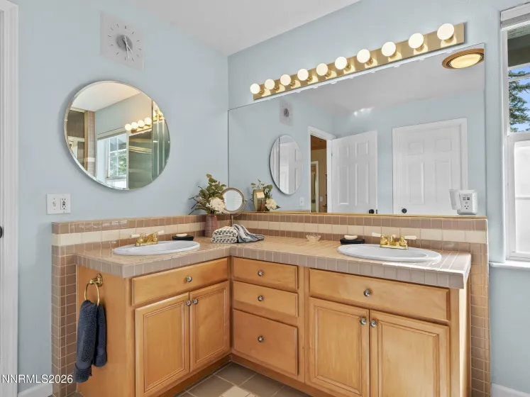 1021 Dorcey, Incline Village, Nevada 89451, 4 Bedrooms Bedrooms, ,3 BathroomsBathrooms,Residential,Residential,Dorcey,260005143