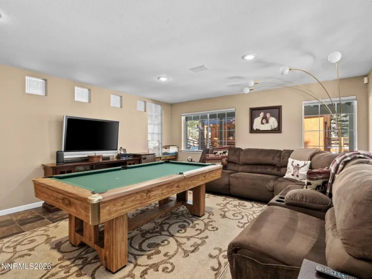 1021 Dorcey, Incline Village, Nevada 89451, 4 Bedrooms Bedrooms, ,3 BathroomsBathrooms,Residential,Residential,Dorcey,260005143