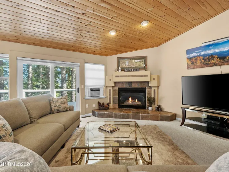 1021 Dorcey, Incline Village, Nevada 89451, 4 Bedrooms Bedrooms, ,3 BathroomsBathrooms,Residential,Residential,Dorcey,260005143