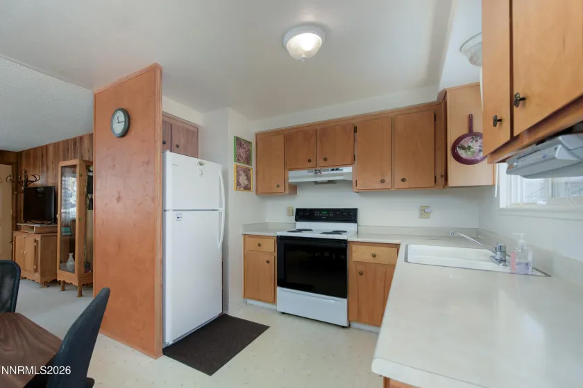 925 Tourmaline, Carson City, Nevada 89705, 3 Bedrooms Bedrooms, ,2 BathroomsBathrooms,Residential,Residential,Tourmaline,260005144