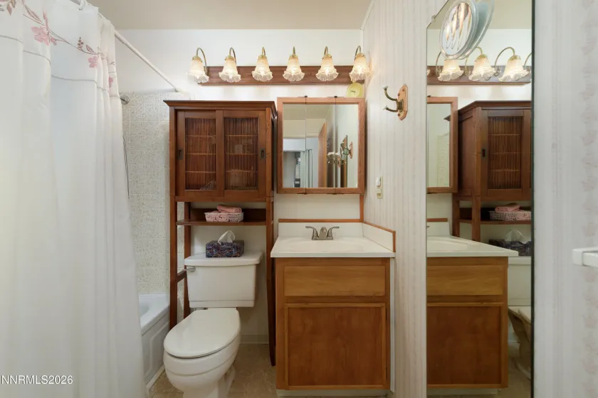 925 Tourmaline, Carson City, Nevada 89705, 3 Bedrooms Bedrooms, ,2 BathroomsBathrooms,Residential,Residential,Tourmaline,260005144