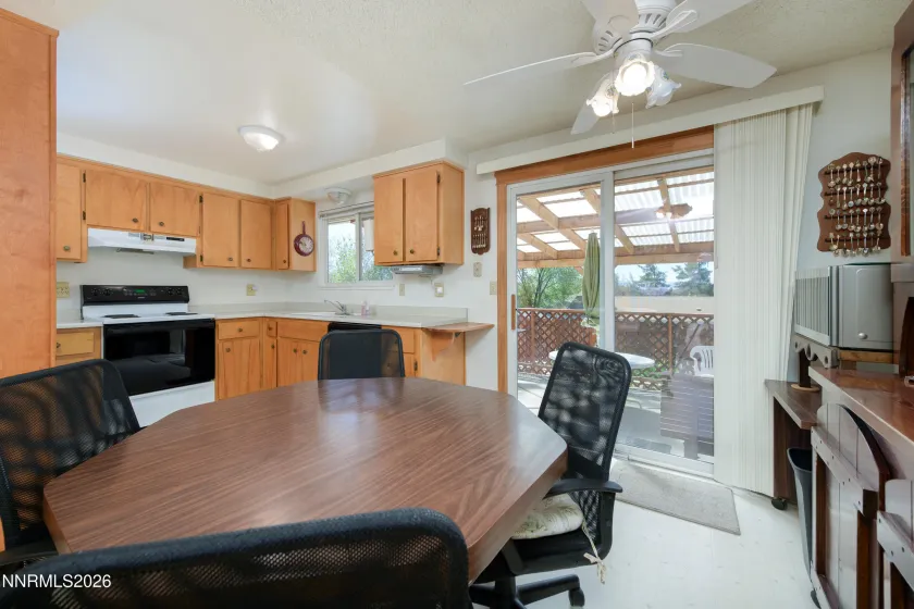 925 Tourmaline, Carson City, Nevada 89705, 3 Bedrooms Bedrooms, ,2 BathroomsBathrooms,Residential,Residential,Tourmaline,260005144