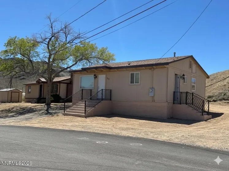 205 Magnolia, Tonopah, Nevada 89049, 2 Bedrooms Bedrooms, ,2 BathroomsBathrooms,Residential,Residential,Magnolia,260005145