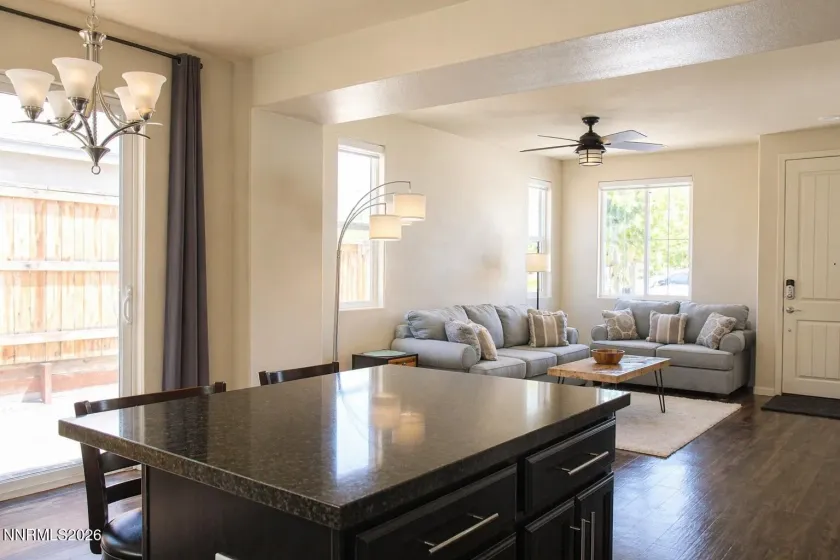 6675 Russian Thistle, Sparks, Nevada 89436, 3 Bedrooms Bedrooms, ,2 BathroomsBathrooms,Residential,Residential,Russian Thistle,260005147