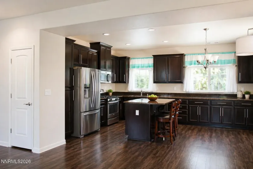 6675 Russian Thistle, Sparks, Nevada 89436, 3 Bedrooms Bedrooms, ,2 BathroomsBathrooms,Residential,Residential,Russian Thistle,260005147