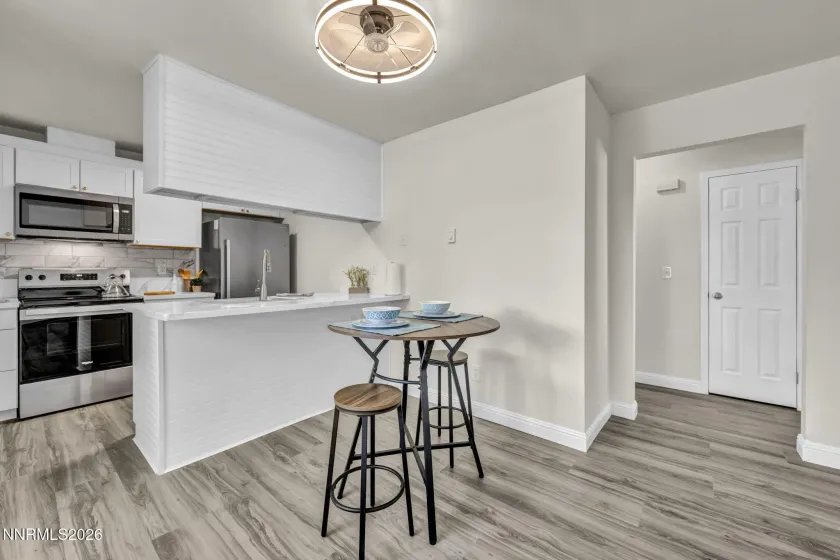 4981 Catalina, Reno, Nevada 89502, 2 Bedrooms Bedrooms, ,1 BathroomBathrooms,Residential,Residential,Catalina,260005149