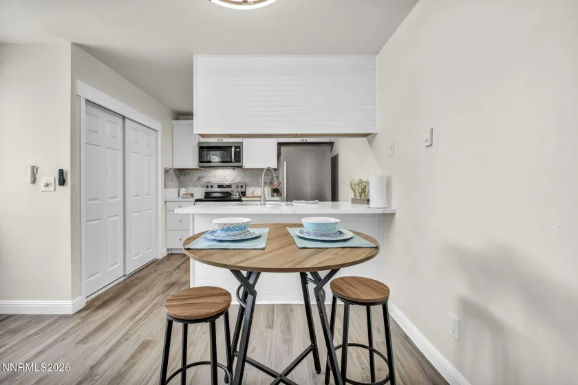 4981 Catalina, Reno, Nevada 89502, 2 Bedrooms Bedrooms, ,1 BathroomBathrooms,Residential,Residential,Catalina,260005149