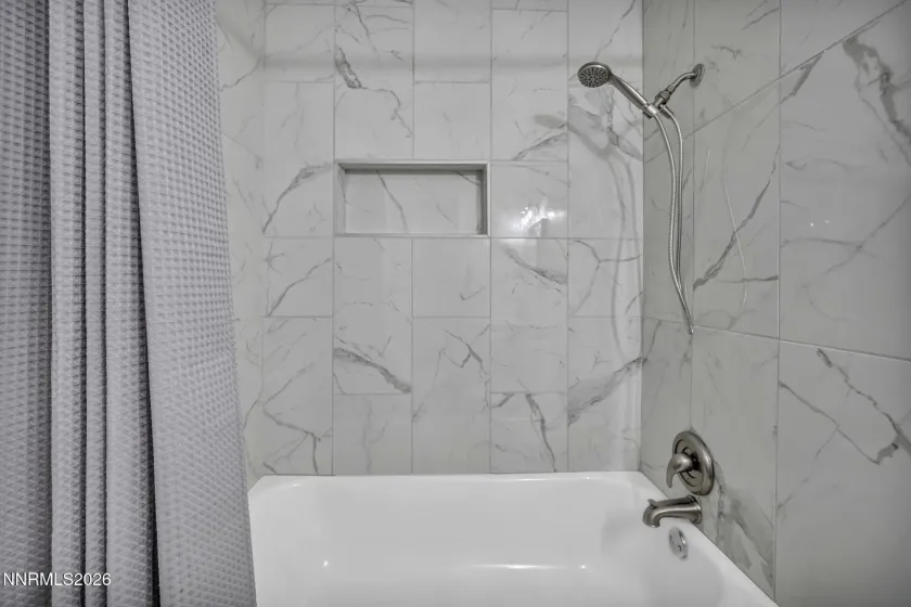 4981 Catalina, Reno, Nevada 89502, 2 Bedrooms Bedrooms, ,1 BathroomBathrooms,Residential,Residential,Catalina,260005149