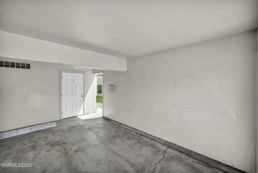 4981 Catalina, Reno, Nevada 89502, 2 Bedrooms Bedrooms, ,1 BathroomBathrooms,Residential,Residential,Catalina,260005149