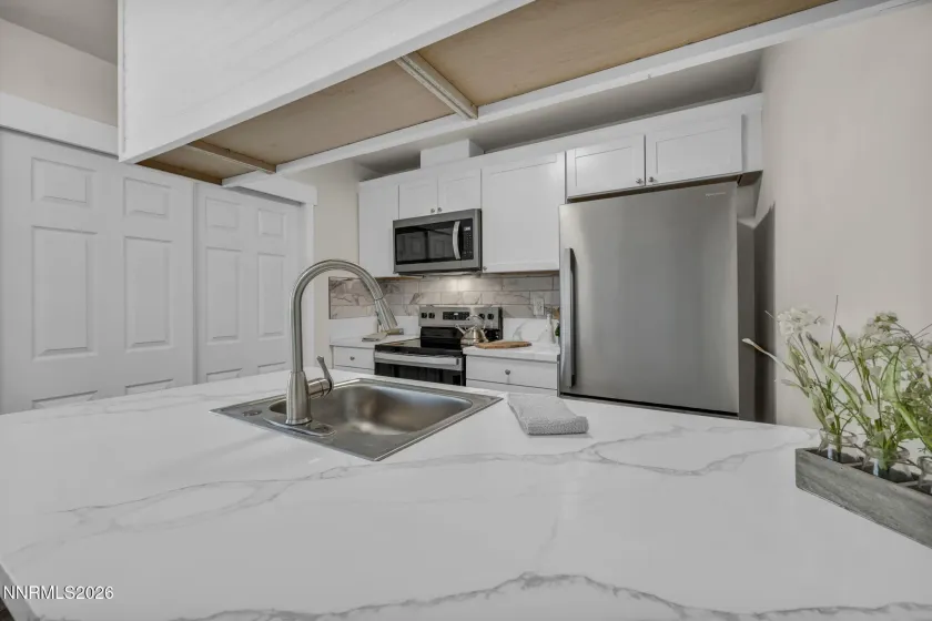 4981 Catalina, Reno, Nevada 89502, 2 Bedrooms Bedrooms, ,1 BathroomBathrooms,Residential,Residential,Catalina,260005149