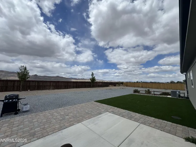 303 Chateau, Yerington, Nevada 89447, 3 Bedrooms Bedrooms, ,2 BathroomsBathrooms,Residential,Residential,Chateau,260005151