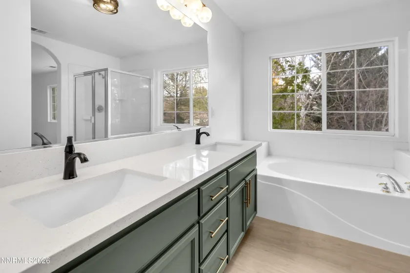 2158 Capri, Sparks, Nevada 89434, 4 Bedrooms Bedrooms, ,3 BathroomsBathrooms,Residential,Residential,Capri,260005152