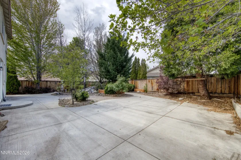 2158 Capri, Sparks, Nevada 89434, 4 Bedrooms Bedrooms, ,3 BathroomsBathrooms,Residential,Residential,Capri,260005152