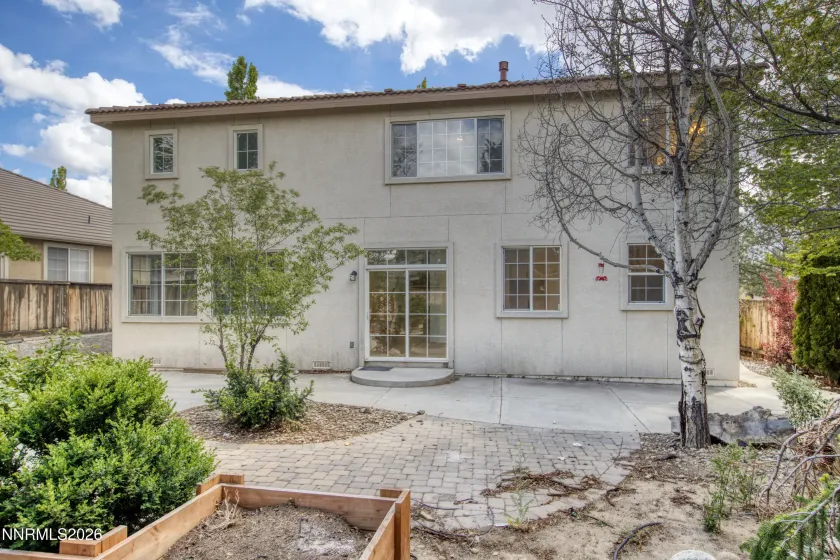 2158 Capri, Sparks, Nevada 89434, 4 Bedrooms Bedrooms, ,3 BathroomsBathrooms,Residential,Residential,Capri,260005152