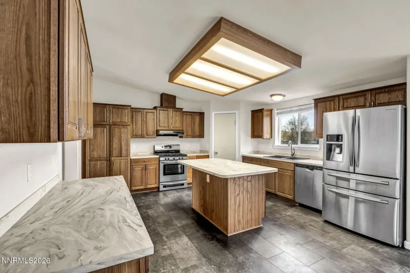 350 Westbrook, Reno, Nevada 89506, 3 Bedrooms Bedrooms, ,2 BathroomsBathrooms,Residential,Residential,Westbrook,260005153