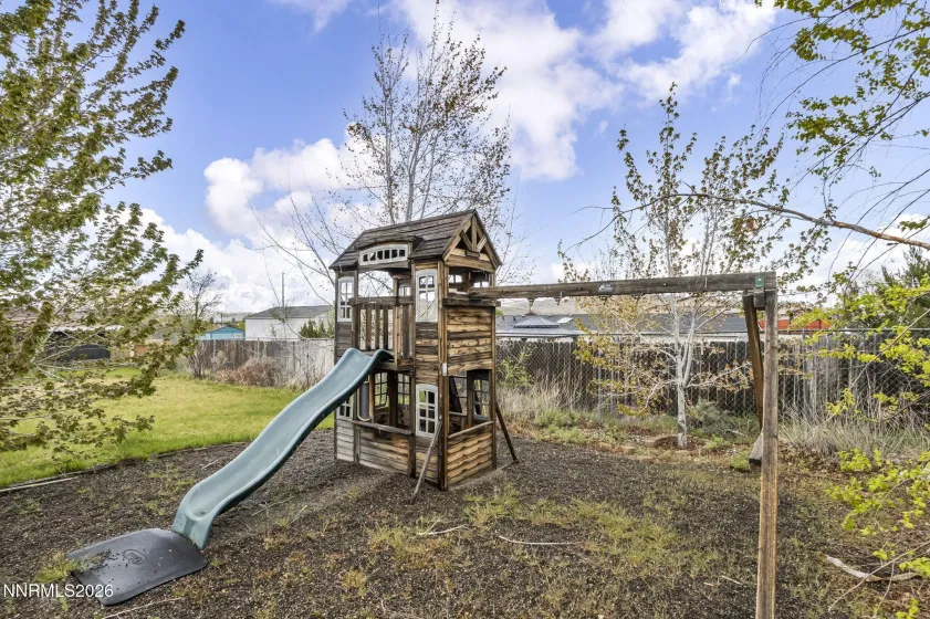 350 Westbrook, Reno, Nevada 89506, 3 Bedrooms Bedrooms, ,2 BathroomsBathrooms,Residential,Residential,Westbrook,260005153