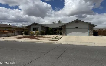 685 Palomino, Fernley, Nevada 89408, 3 Bedrooms Bedrooms, ,2 BathroomsBathrooms,Residential,Residential,Palomino,260005154