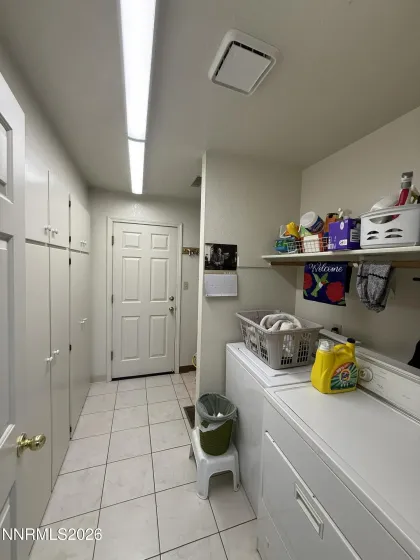 685 Palomino, Fernley, Nevada 89408, 3 Bedrooms Bedrooms, ,2 BathroomsBathrooms,Residential,Residential,Palomino,260005154