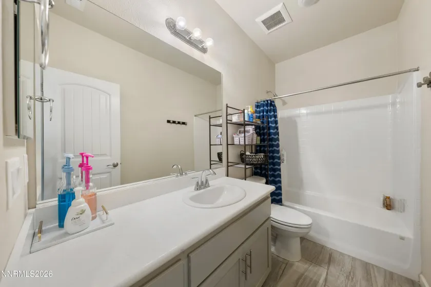 864 Tourmaline, Carson City, Nevada 89705, 4 Bedrooms Bedrooms, ,2 BathroomsBathrooms,Residential,Residential,Tourmaline,260005155