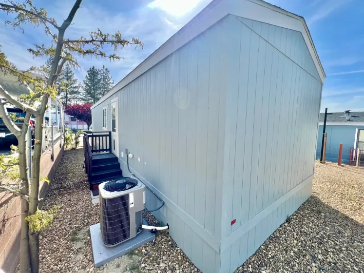 5015 Paul St, Reno, Nevada 89506, 2 Bedrooms Bedrooms, 10 Rooms Rooms,1 BathroomBathrooms,Manufactured,Residential,Paul,260005156